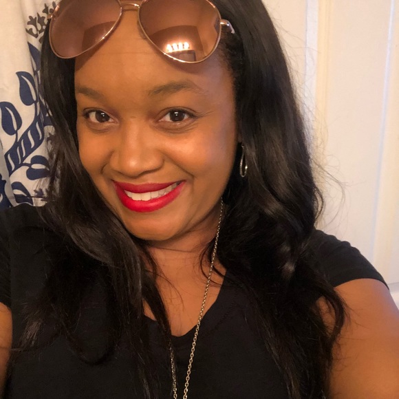 ❤️Posh Ambassador❤️ 🌸Meetyour Posher, Ayana - Picture 3 of 6